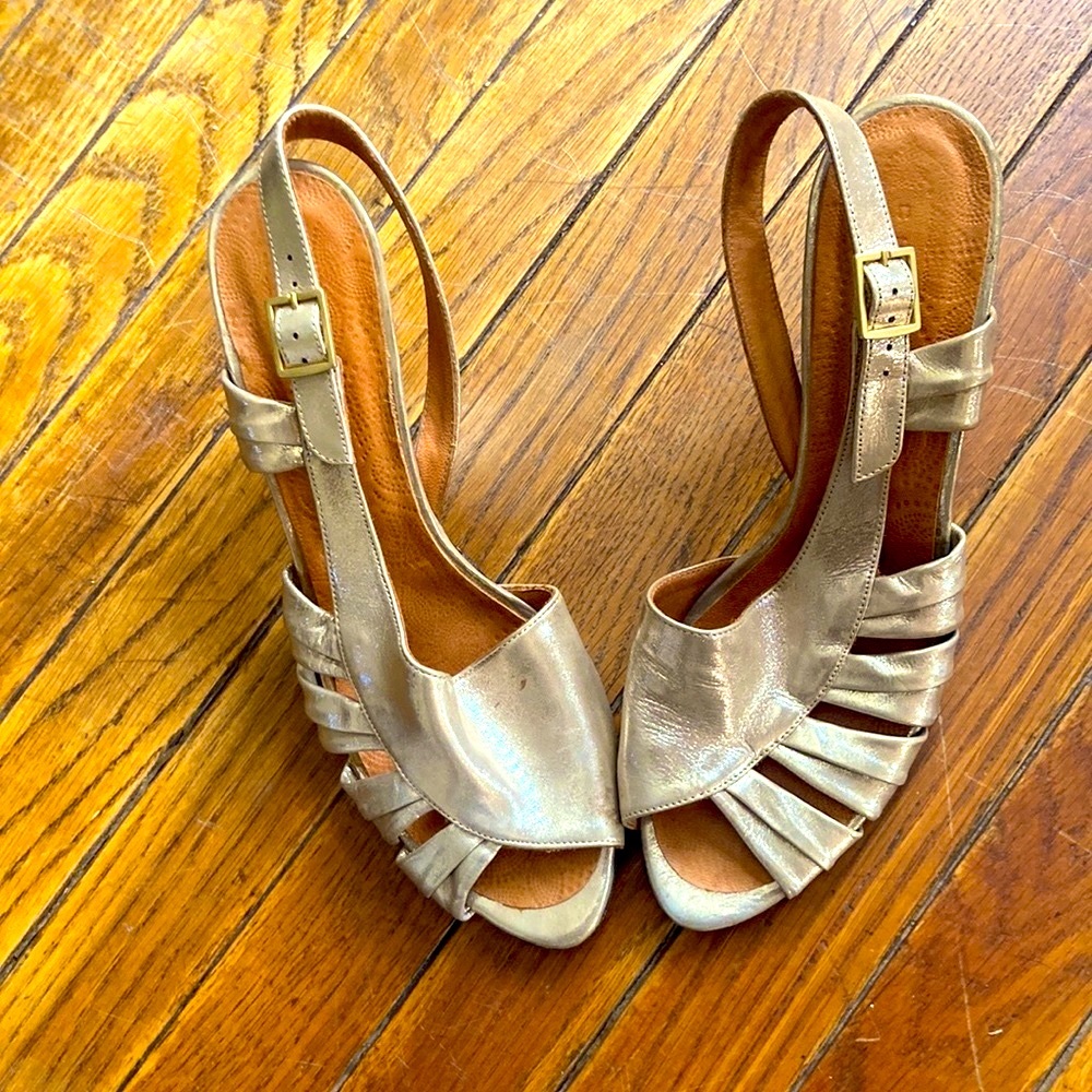 Chie Mihara gold strappy heel open toe size 9